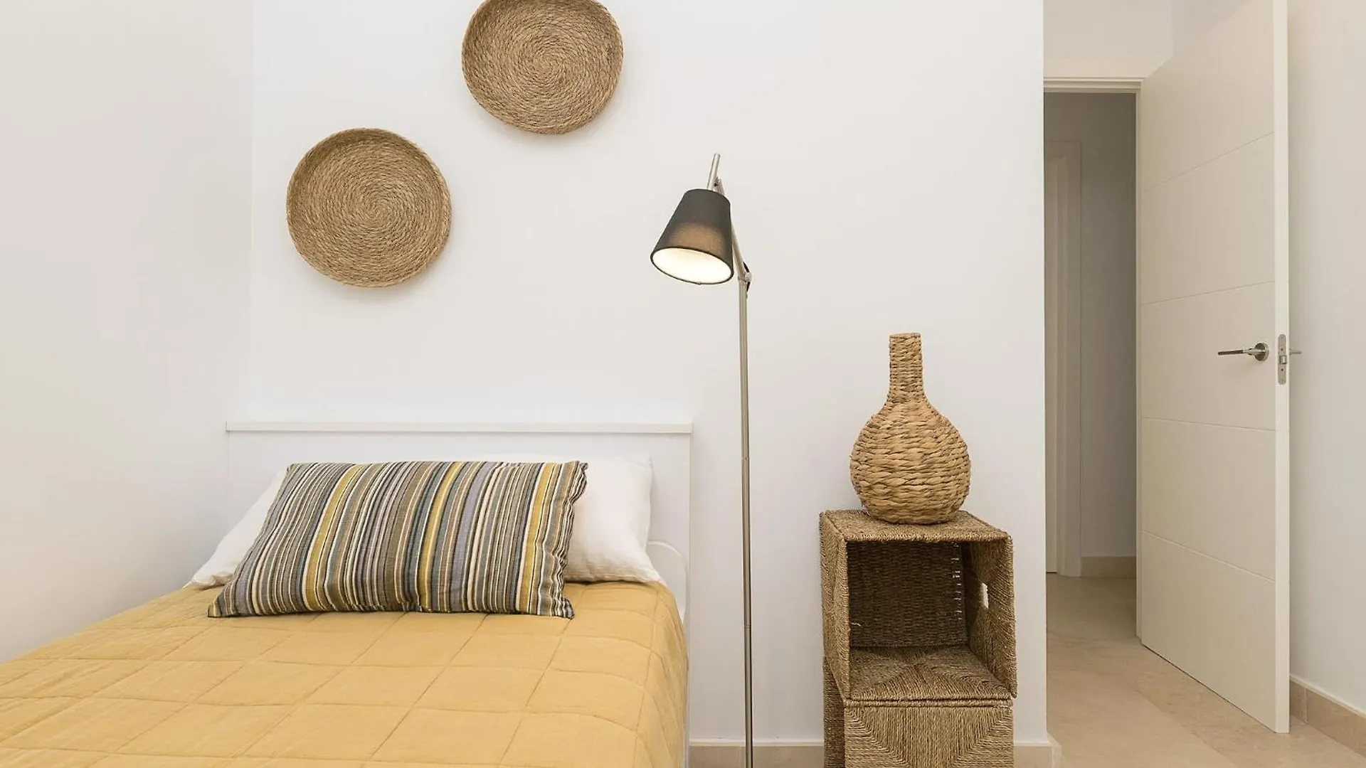 La Yerbabuena - Apartment In Barbate Free Wifi 0*,  Spain
