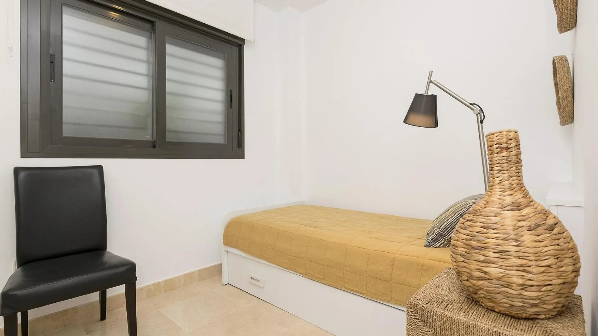 La Yerbabuena - Apartment In Barbate Free Wifi Holiday home